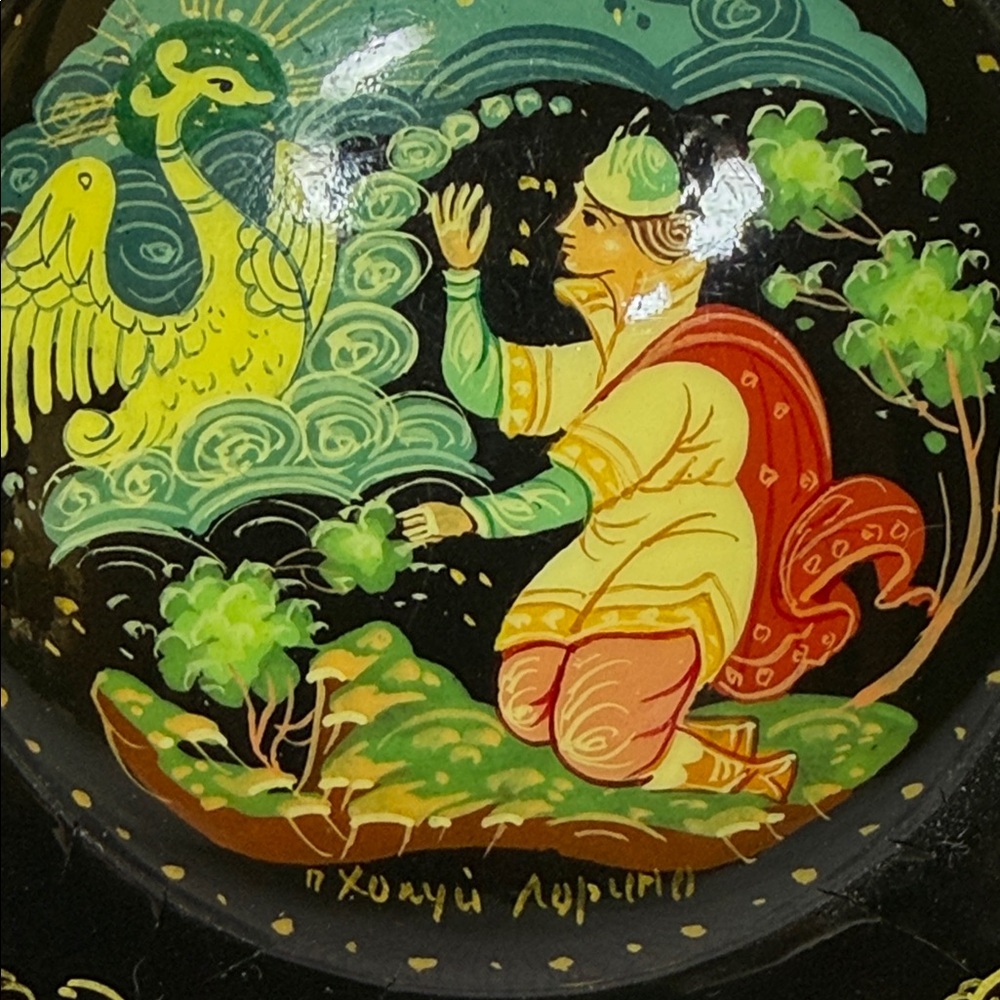 KHOLlUI Russian lacquer trinket box “Swan Maiden” 🐈‍⬛ - Picture 2 of 7